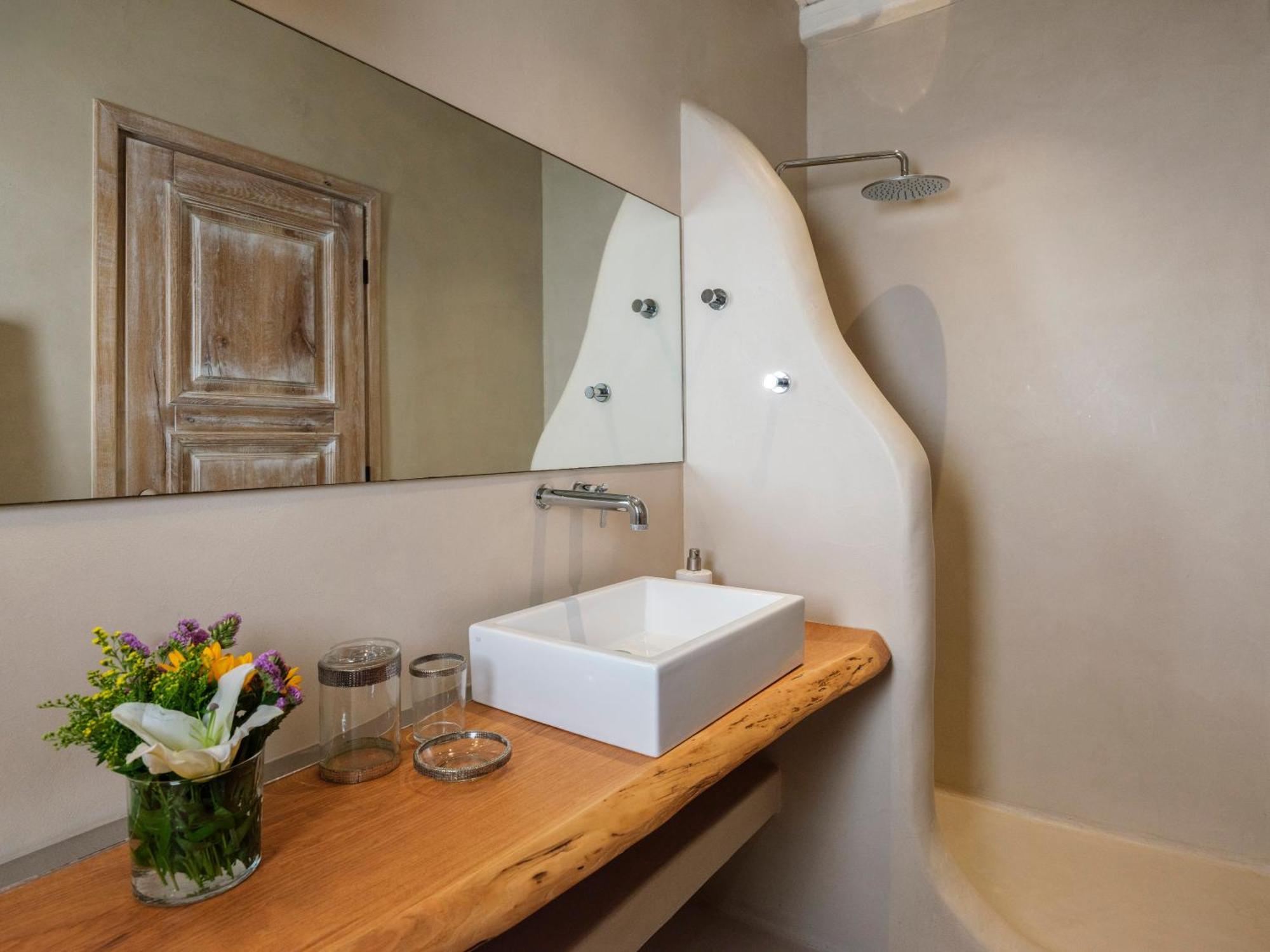V&V Guest House - Luxury Suites Ornos  Ngoại thất bức ảnh