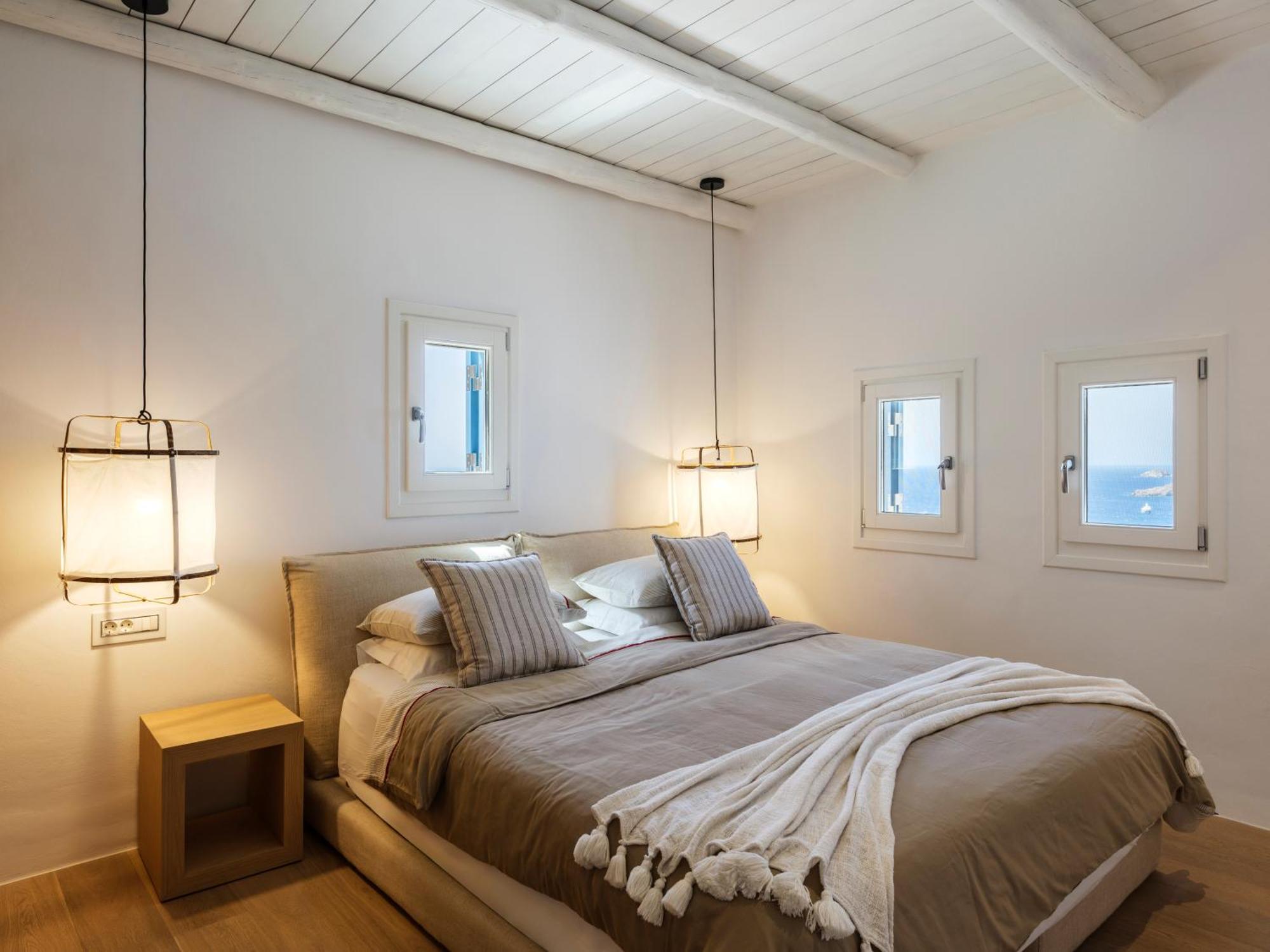 V&V Guest House - Luxury Suites Ornos  Ngoại thất bức ảnh
