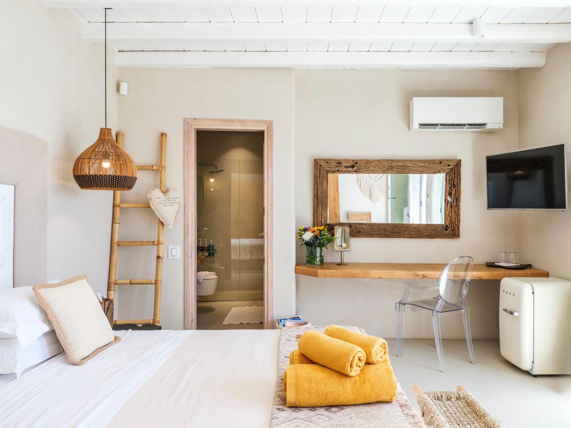 V&V Guest House - Luxury Suites Ornos  Ngoại thất bức ảnh